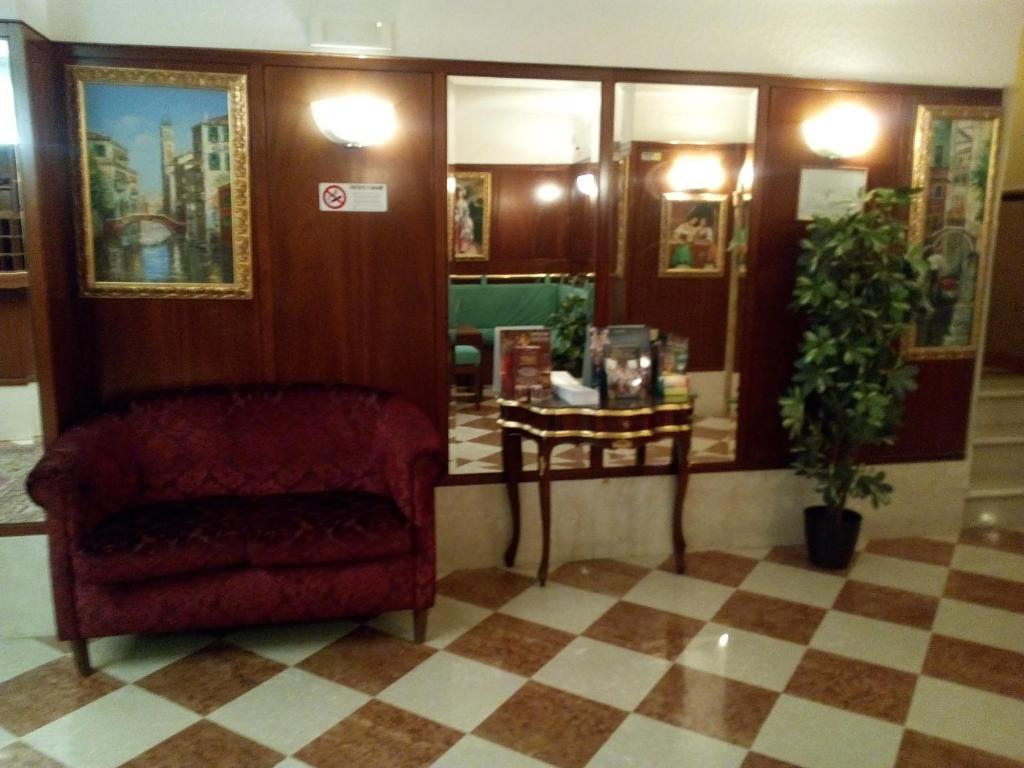 Hotel Diana - Resim 22