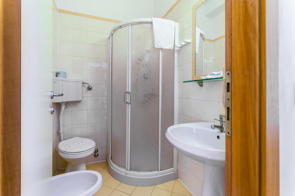 Koupelna v ubytování Hotel Stresa