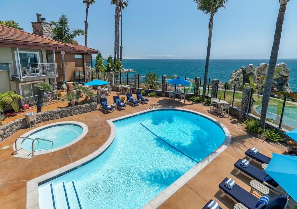 Inn at the Cove photo