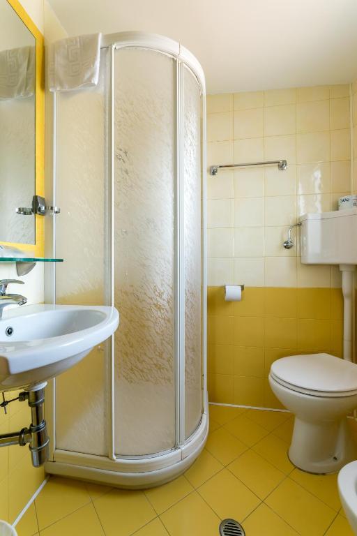 Koupelna v ubytování Hotel Stresa