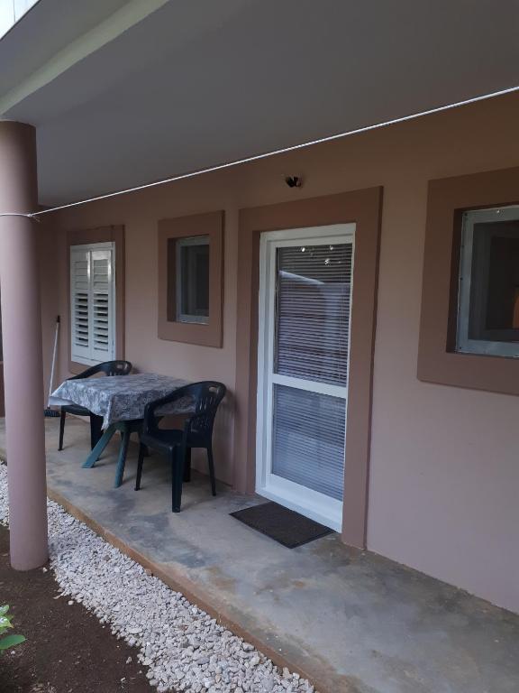 Patio nebo venkovní prostory v ubytování Apartments Tutina