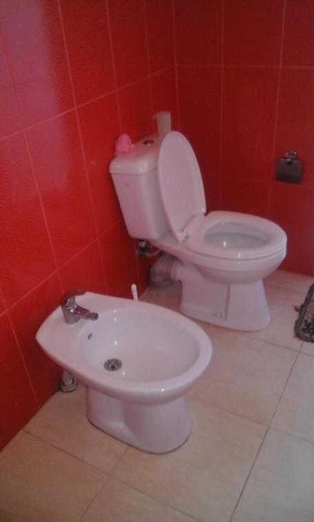 Koupelna v ubytování guest house ( guramishvili 19 )
