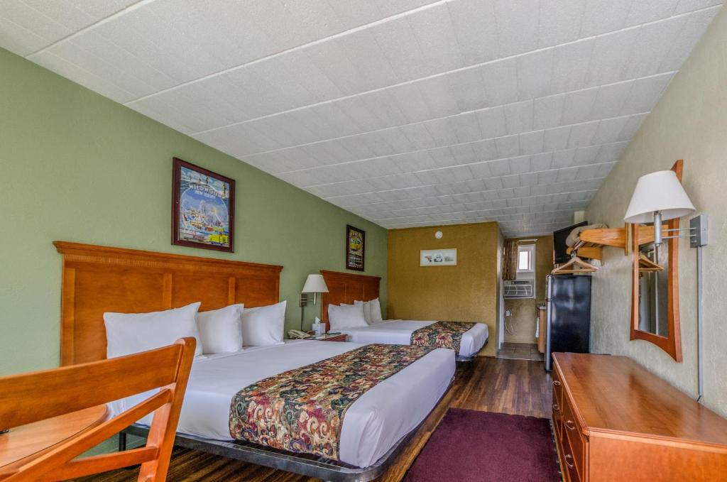 Postel nebo postele na pokoji v ubytování Marlane Motel