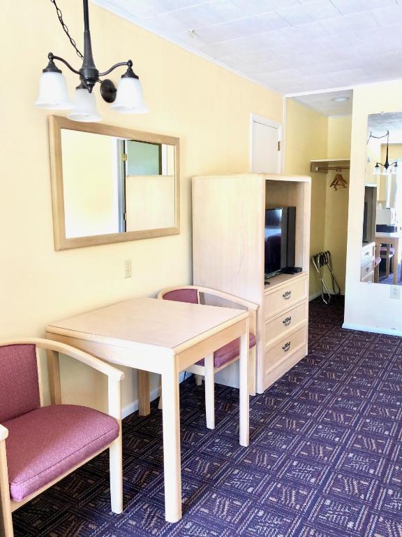 Kuchyň nebo kuchyňský kout v ubytování Lyn Aire Motel - Lake George