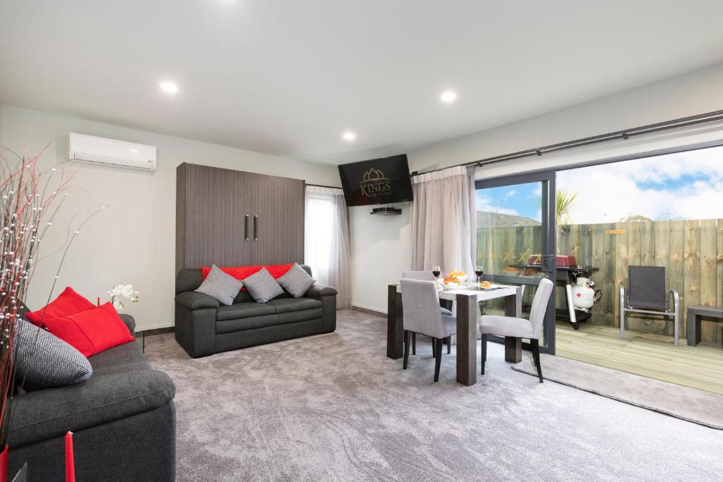 Kings On Peace - Resim 24