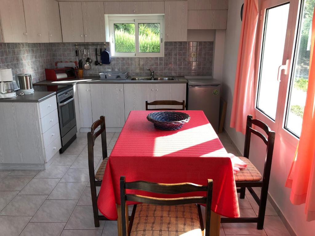Kuchyň nebo kuchyňský kout v ubytování Apartment KoKa