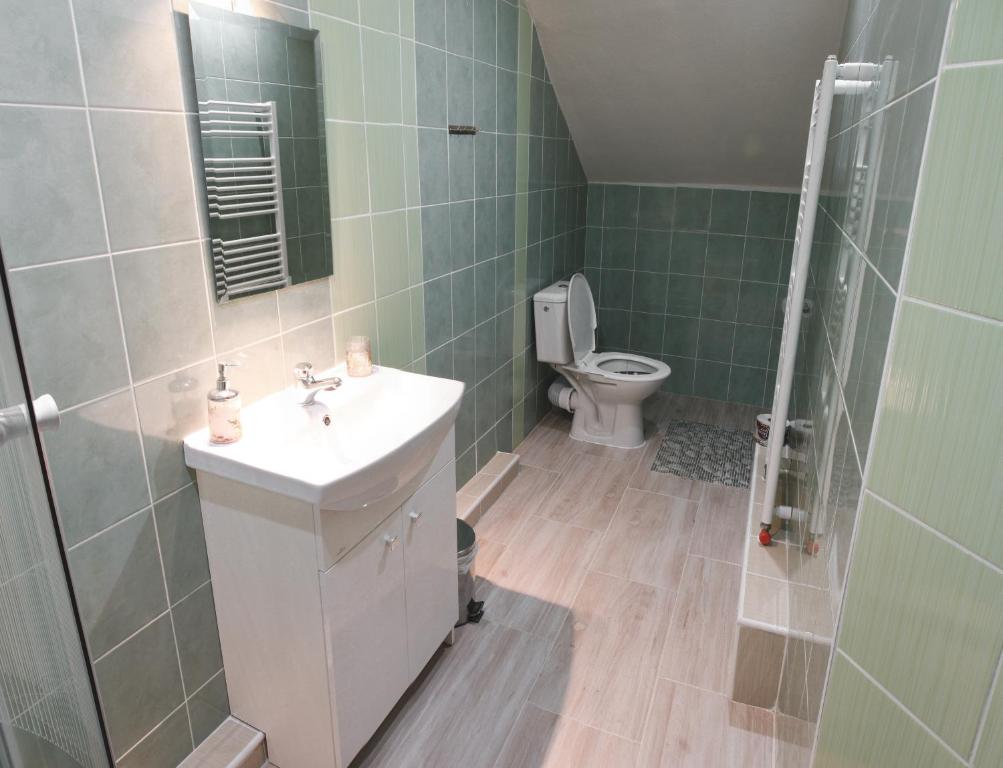 A bathroom at Vila Lesana