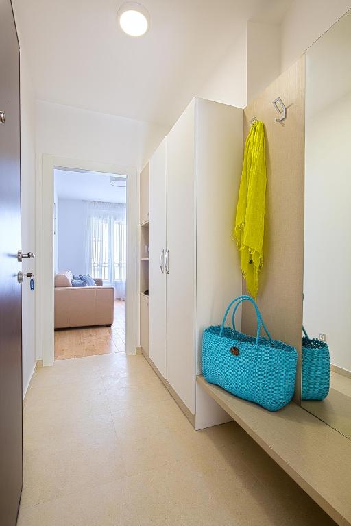 Chiron Apartments - 17