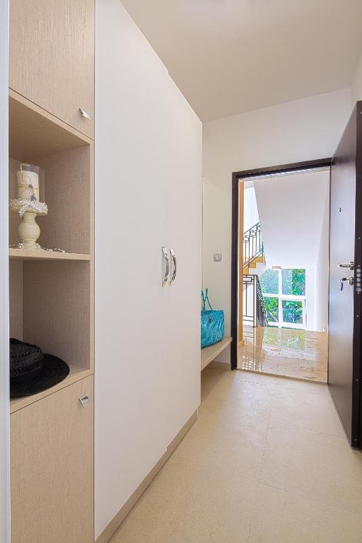 Chiron Apartments - 18