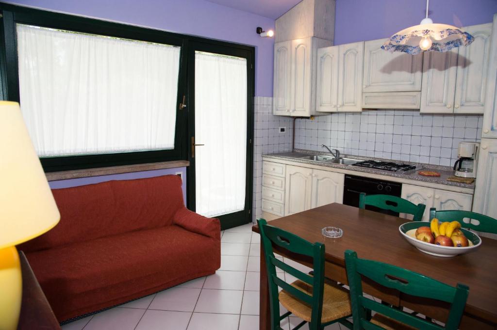 Kuchyň nebo kuchyňský kout v ubytování Residence Tourist