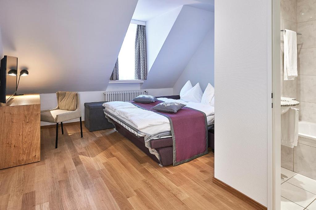 Hotel Central Luzern - Resim 31
