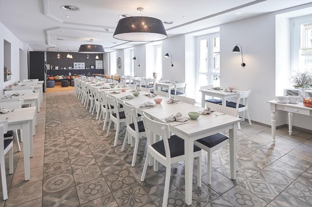 Restaurace v ubytování Hotel Central Luzern