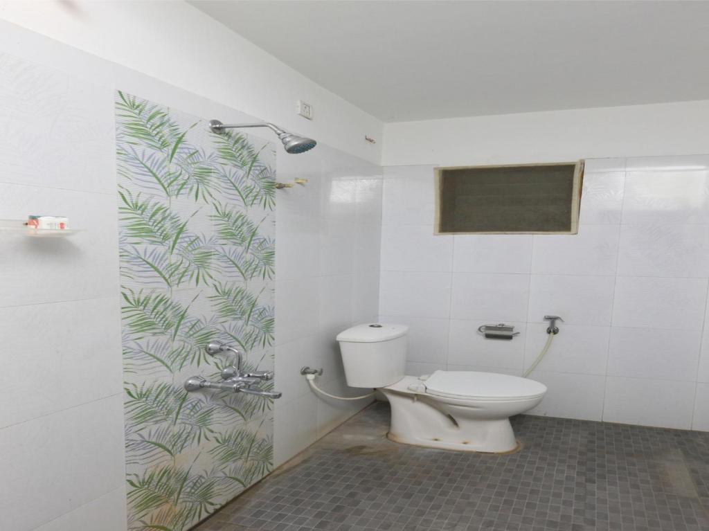 Koupelna v ubytování Maruthi Residency