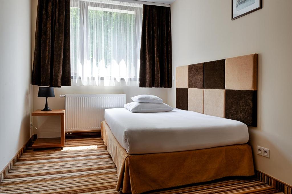 Boutique Hotel's Kwiska - Legnicka - Resim 44