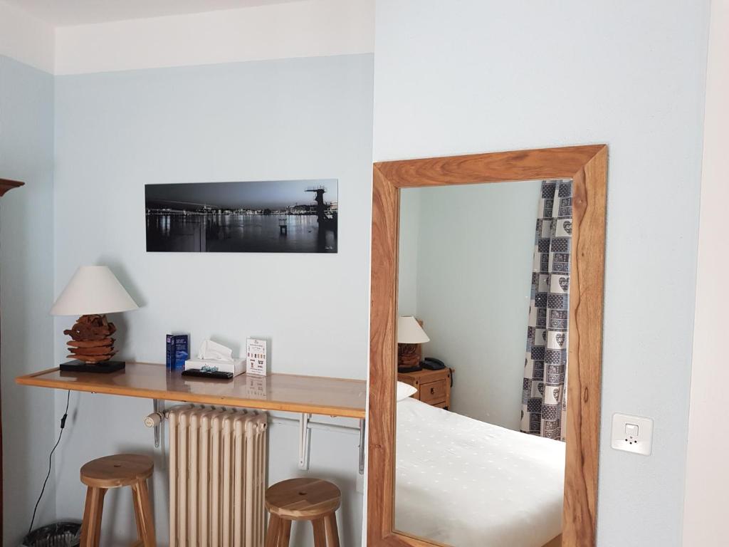 Hotel de Geneve - Resim 21