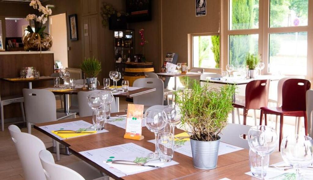 Campanile Dijon Nord - Toison D'or