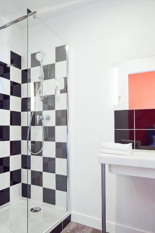 ibis Styles Marseille Vieux Port - Resim 18