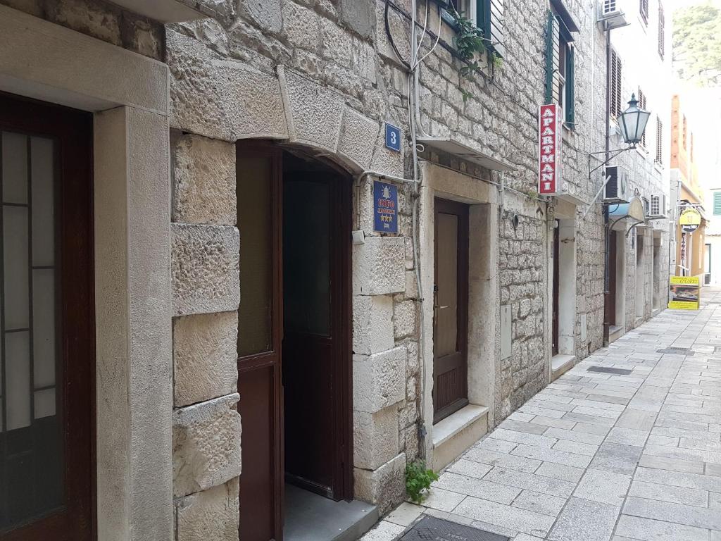 Okolí apartmánu