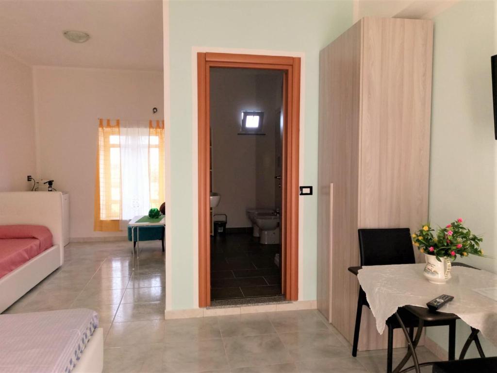Agriturismo Aiolia - Panorama Eolie - Comfort Triple Room