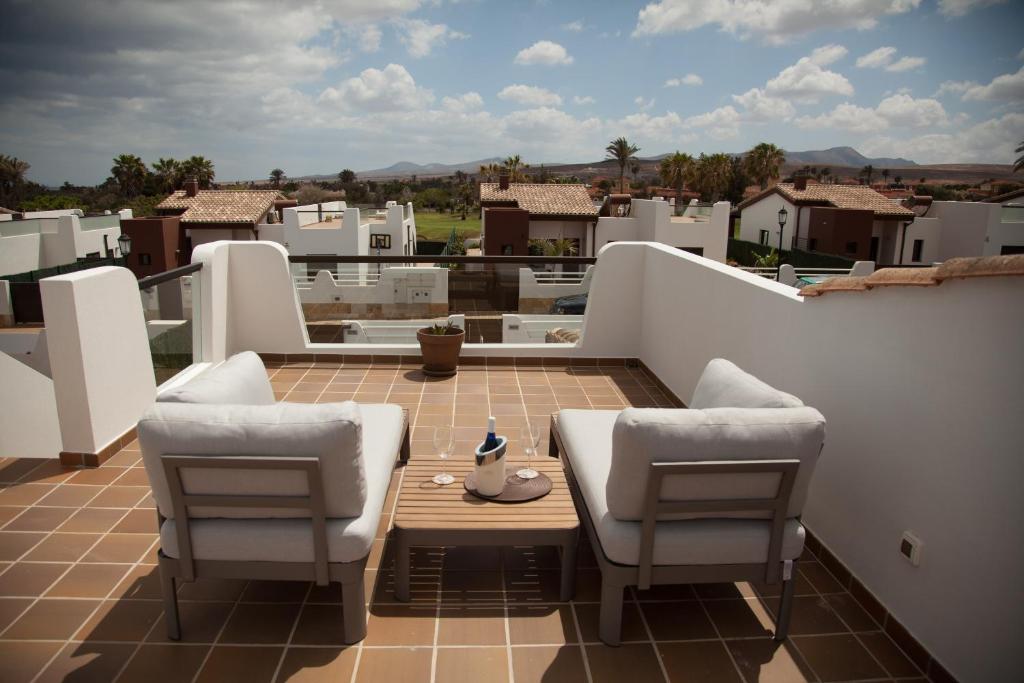 Balkón nebo terasa v ubytování VILLA DREAMS - VILLAS LA ESTANCIA -