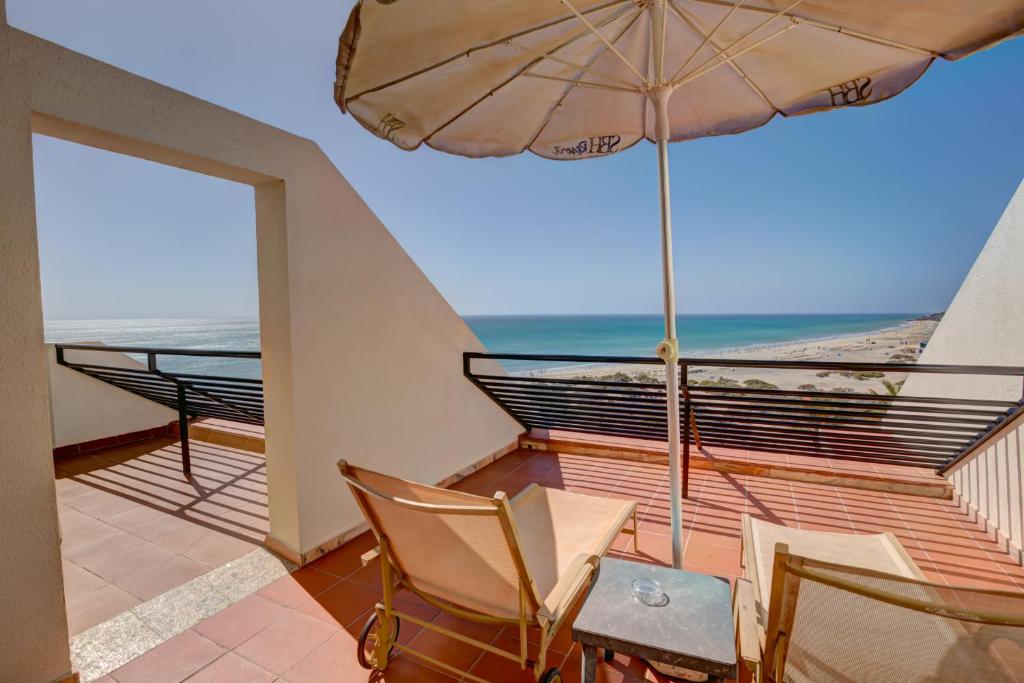 SBH Crystal Beach Hotel & Suites - Adults Only, Costa Calma ...