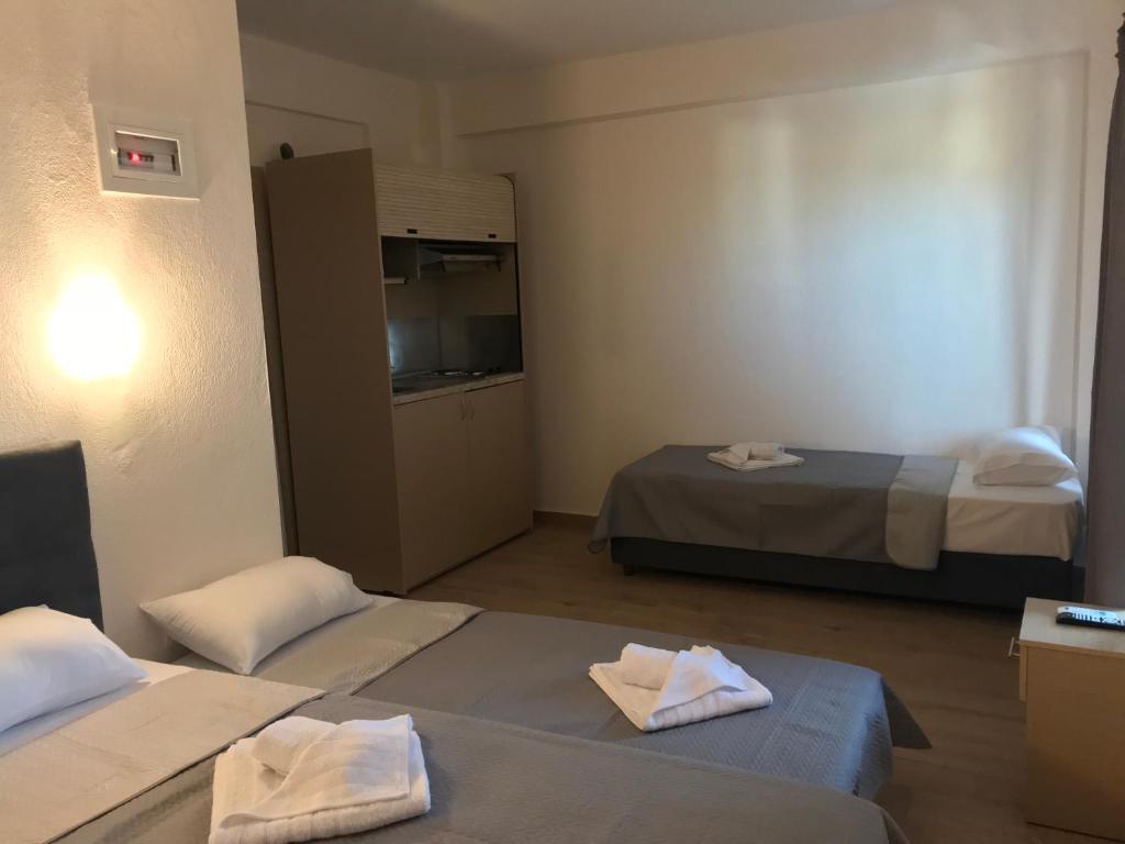 A bed or beds in a room at Littore Maris