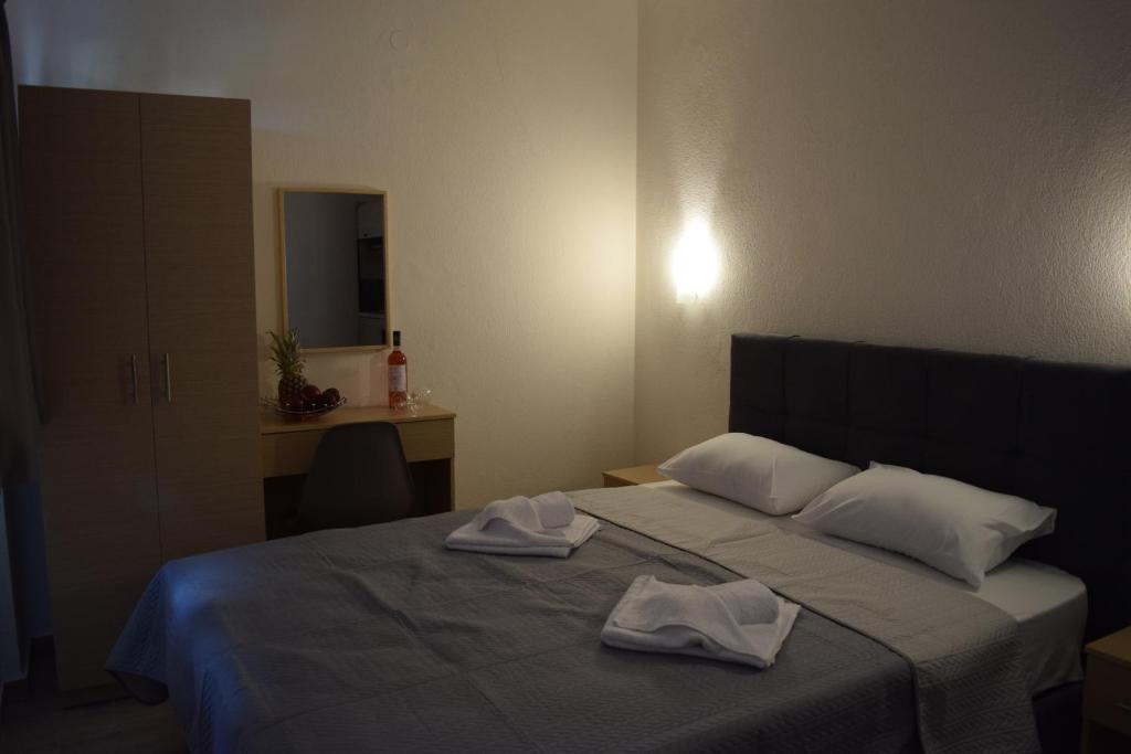 A bed or beds in a room at Littore Maris
