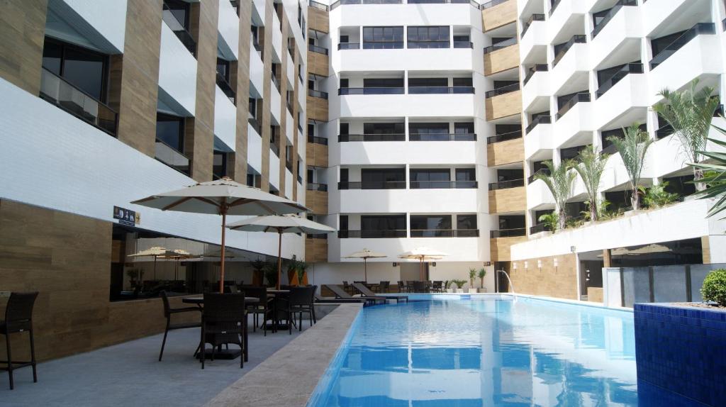 A piscina localizada em Littoral Gold Flat ou nos arredores