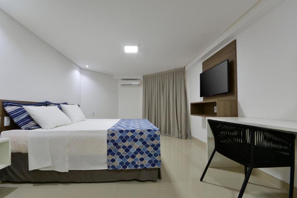 Littoral Gold Flat - Studio