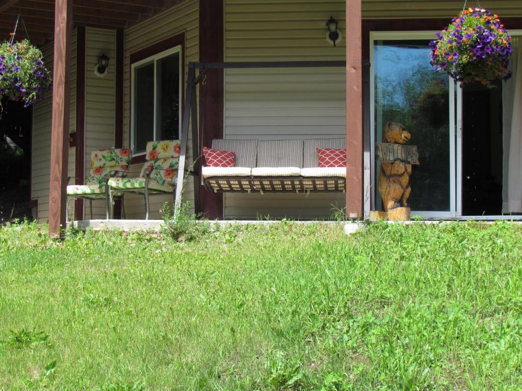 Zahrada ubytování Peaceful 3 bdrm Alaskan getaway
