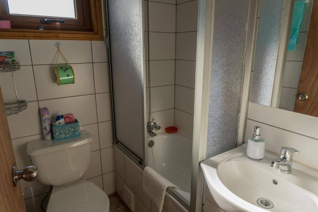 Koupelna v ubytování Cabañas La Misión