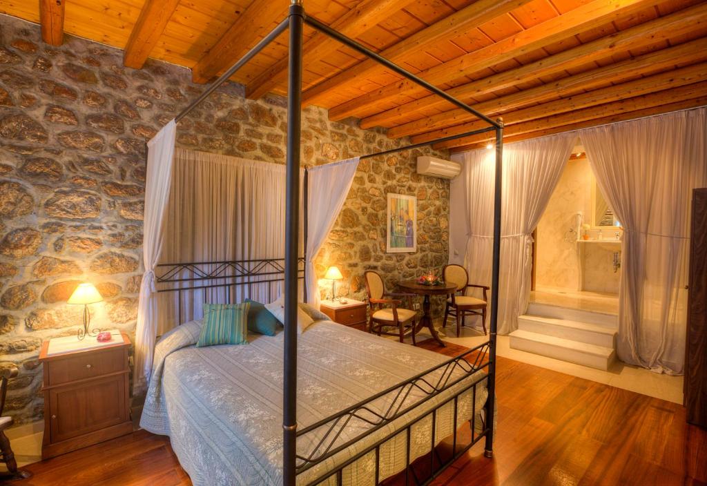 Postel nebo postele na pokoji v ubytování Nereids Guesthouse