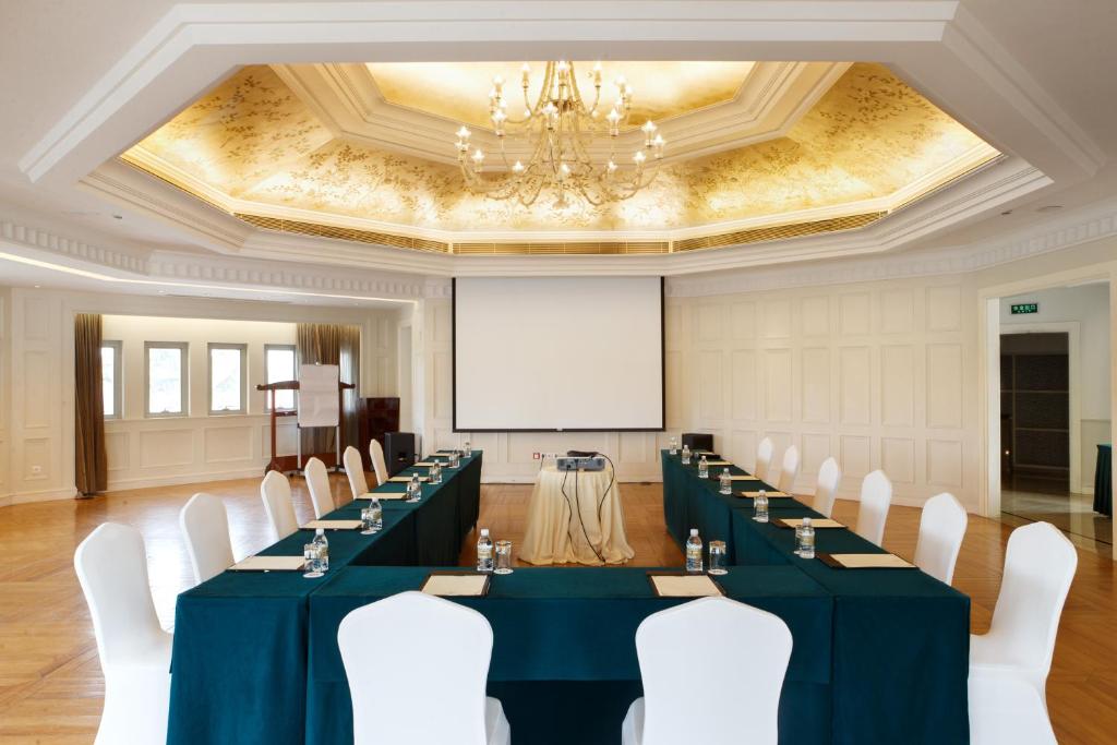 Konferenční prostory v ubytování Hong Qiao State Guest House