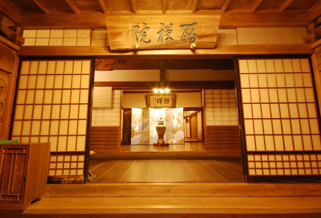 Fotografie z fotogalerie ubytování Koyasan Shukubo Saizenin v destinaci Kojasan