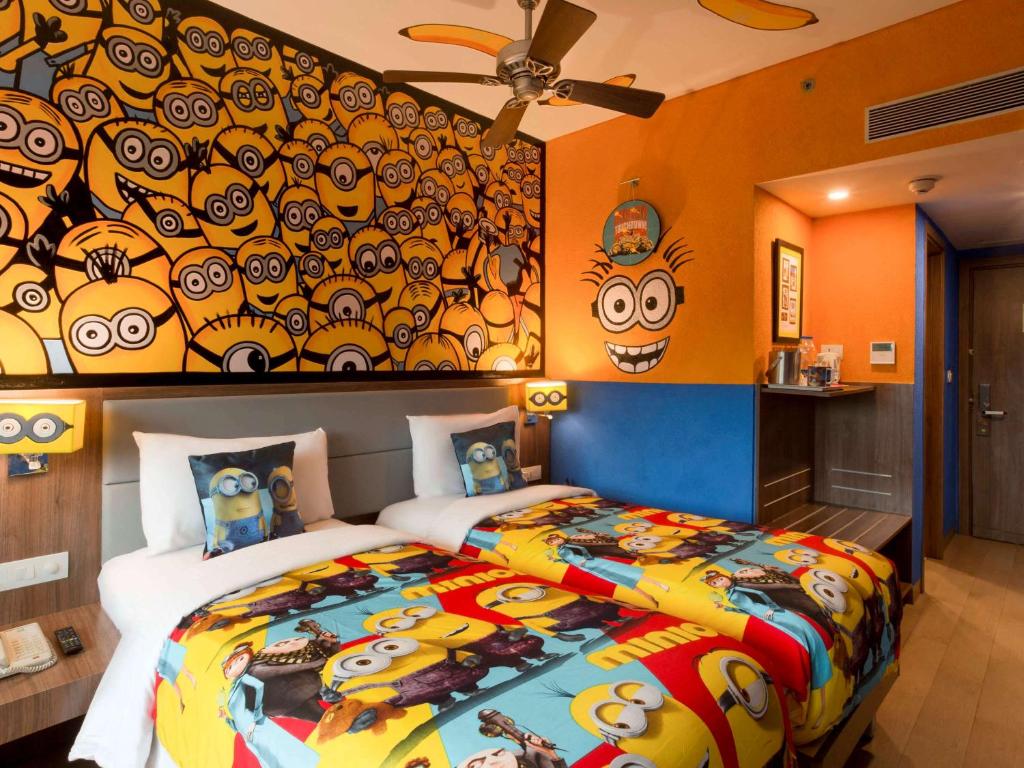 Postel nebo postele na pokoji v ubytování ibis Styles Goa Calangute - An Accor Brand
