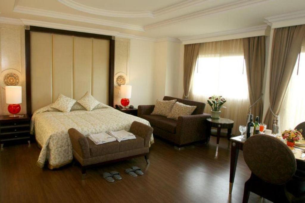 LK Residence - Resim 22