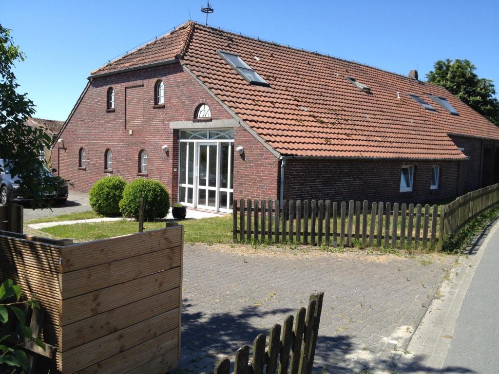 Ferienwohnungen Am Mühlenhügel - Housity