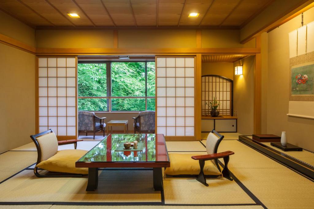 Posezení v ubytování Nasu Onsen Sanraku