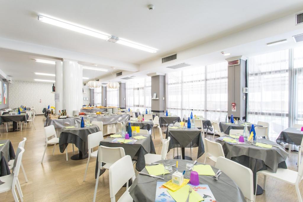 Restaurace v ubytování Hotel Adelphi