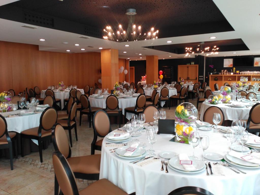 Restaurace v ubytování Valcarce Ferrol