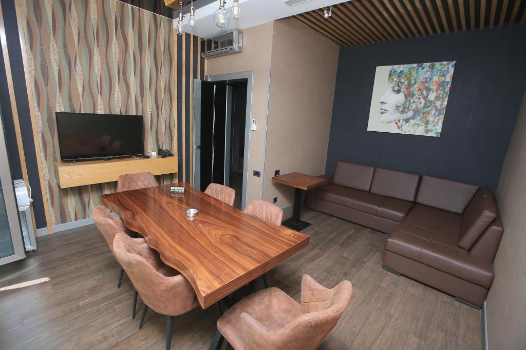 Armada Villa Hotel - Cottage King Suit
