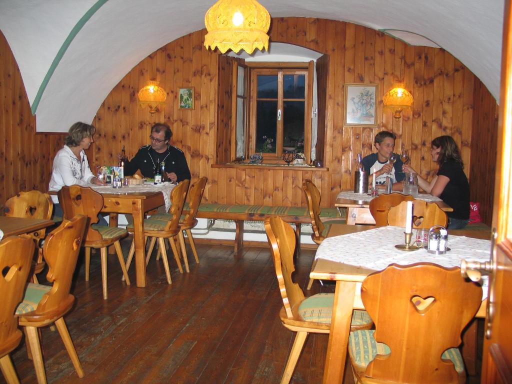 Hosté ubytování Gasthof Eschau
