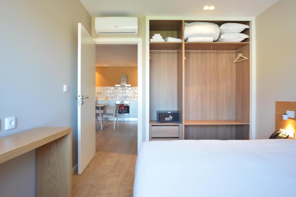 Spot Family Apartments - 3