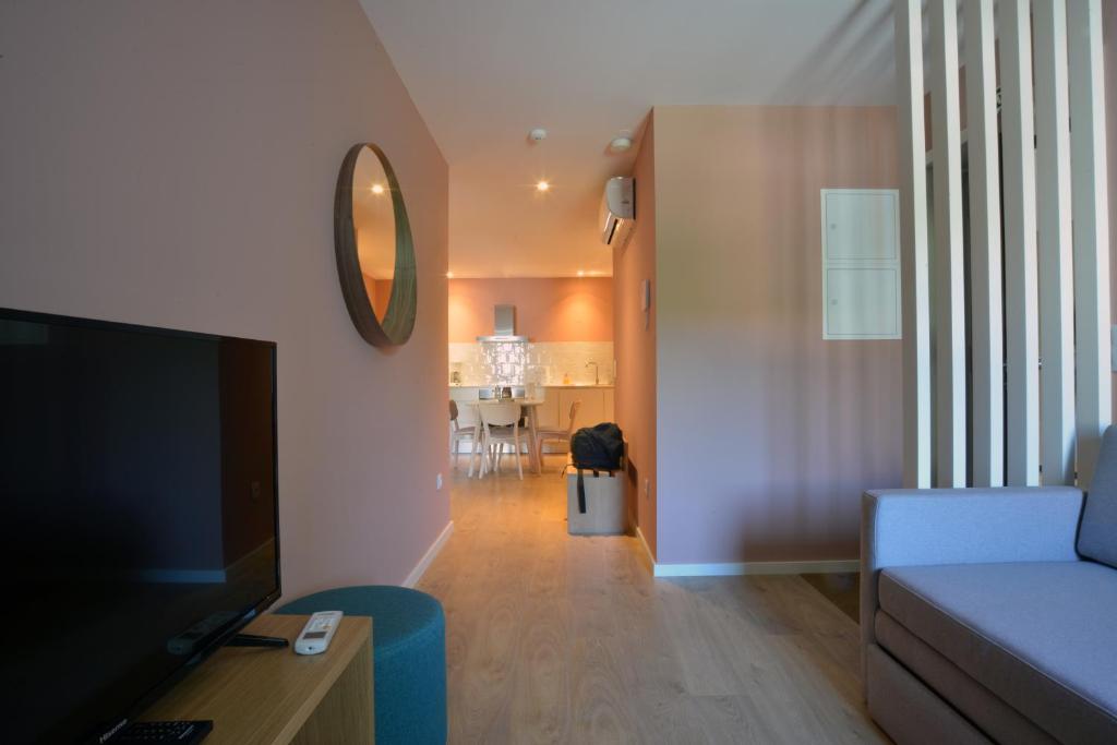 Spot Family Apartments - 10