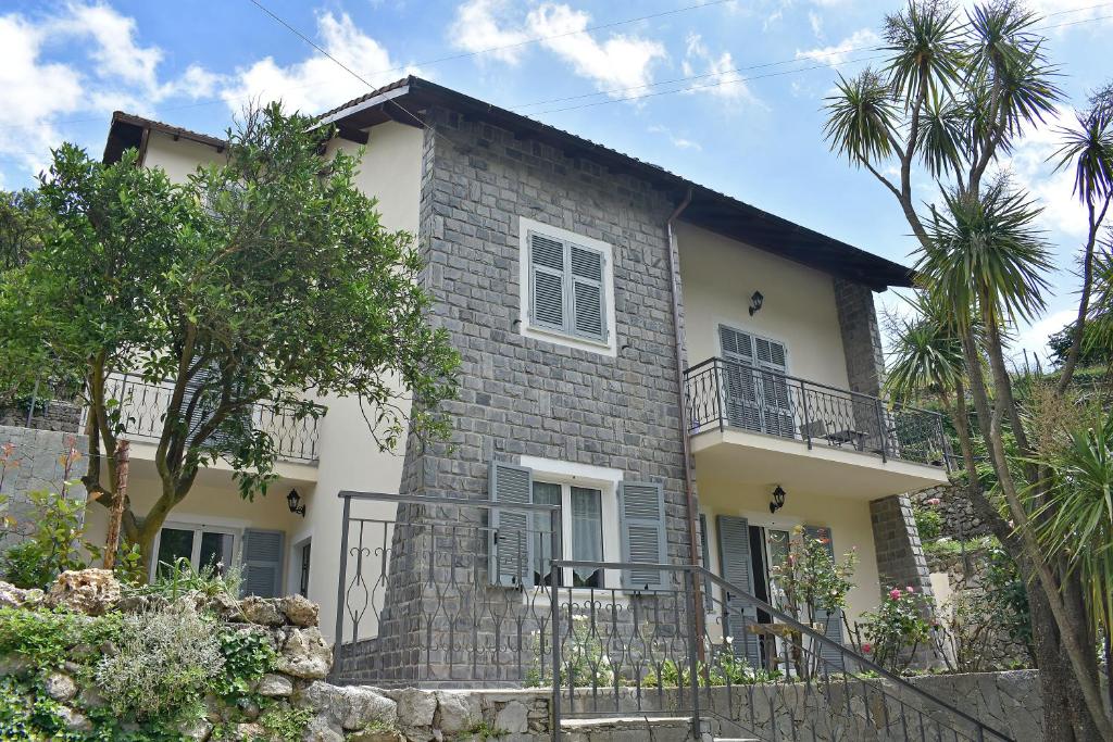 Budova, v ktorej sa ubytovanie bed & breakfast nachádza