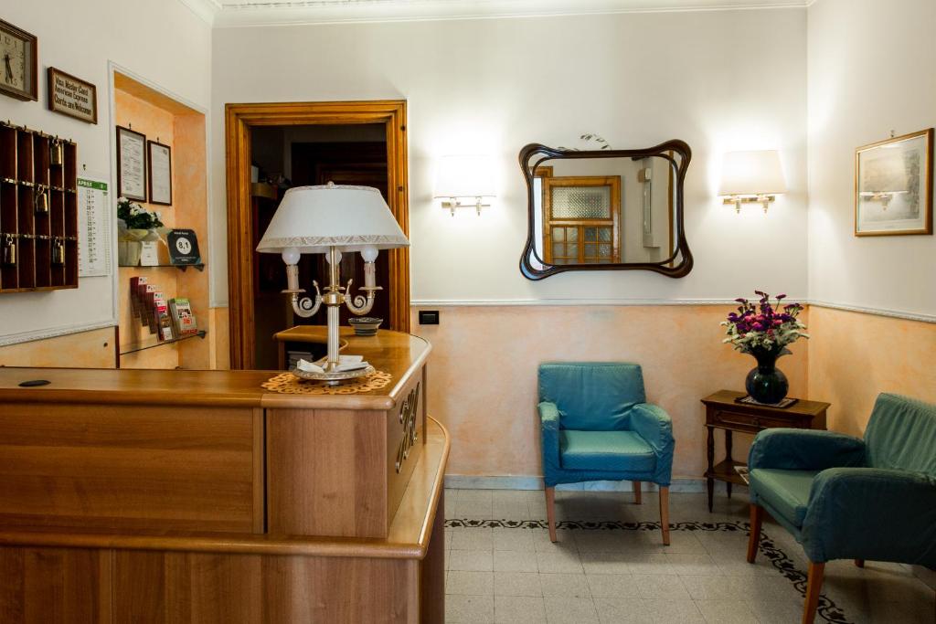 Hotel Ascot - Resim 16