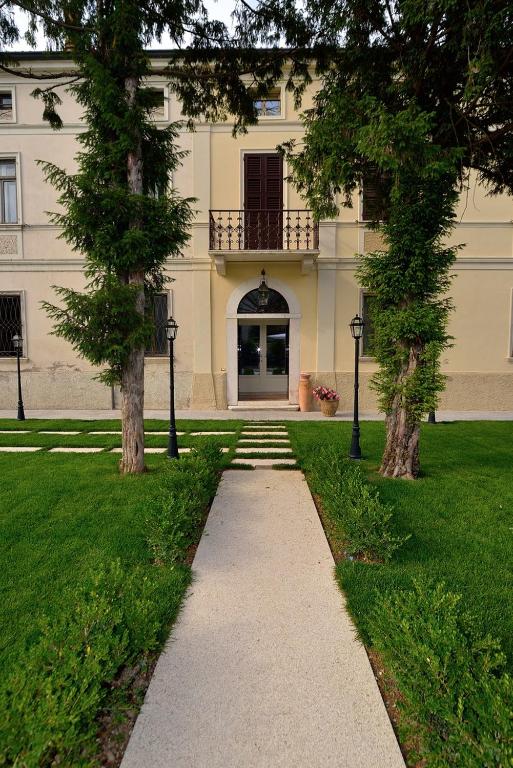 Vonkajšia záhrada v ubytovaní Antica Dimora