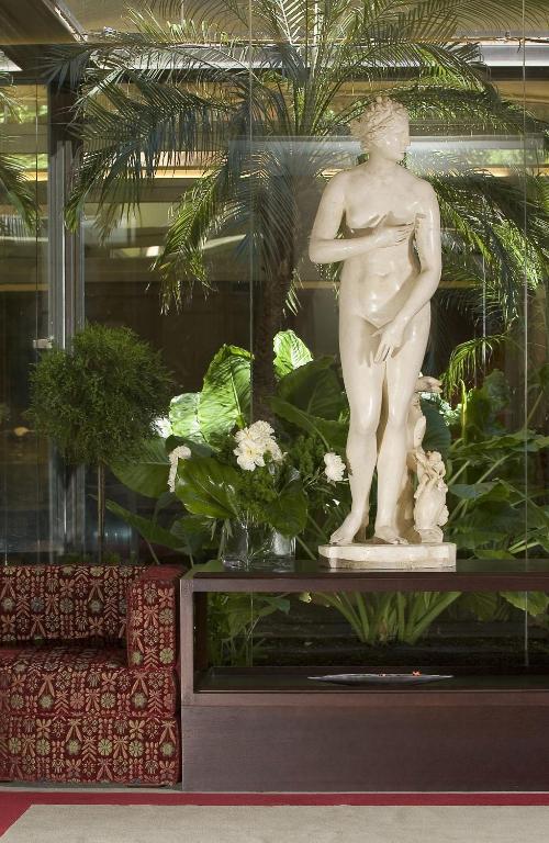 Hotel dei Borgognoni - Resim 18