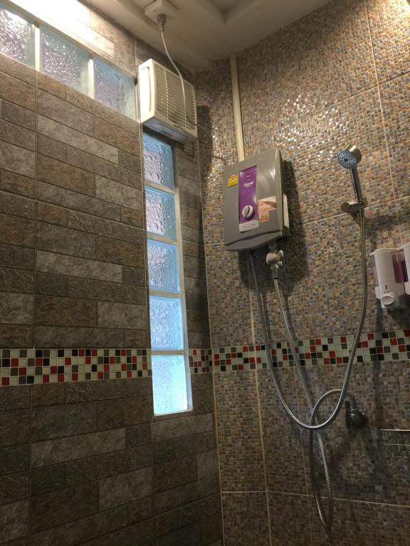 Q Zone Boutique House - 16