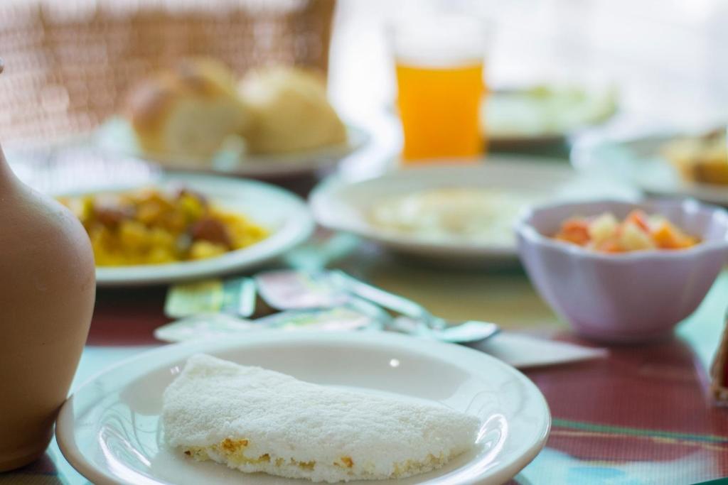 Comida no hotel ou em algum lugar perto
